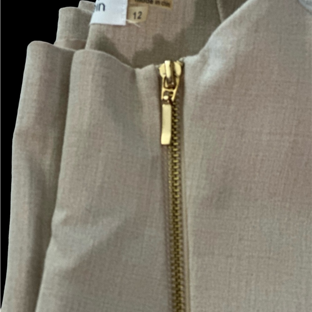 Calvin Klein women sleeveless oatmeal cream dress size 12 w/ Gold zipper